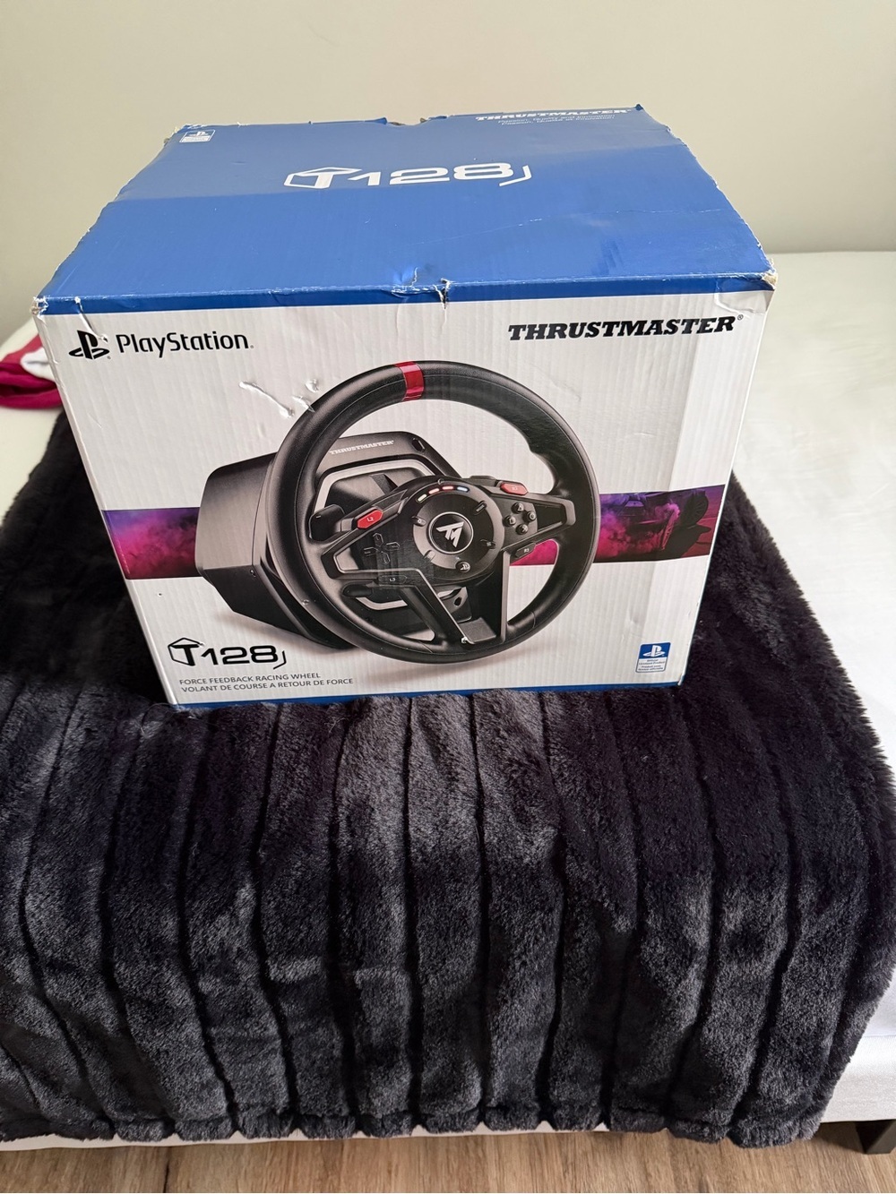 T128 Racing Wheel for PlayStation - Black
